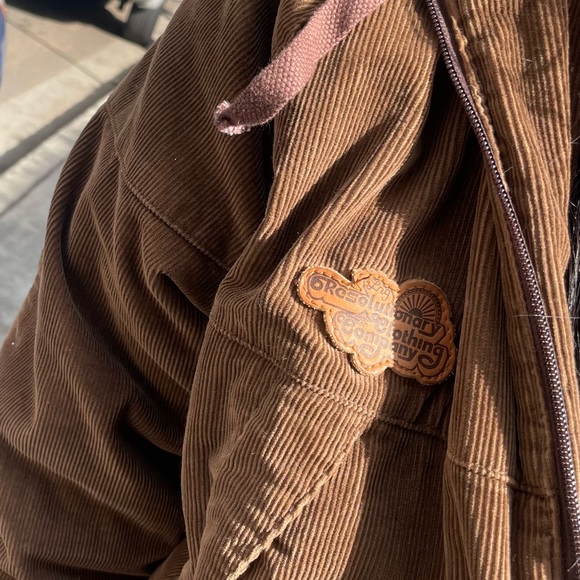 LRG Coat - Picture 3 of 12